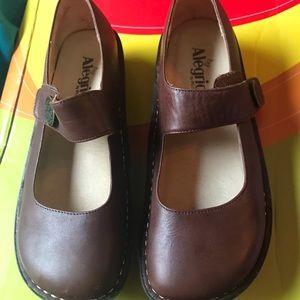 Alegria Mary Janes